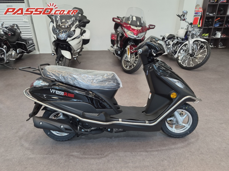 DNA Motors/Daelim VF 100 R