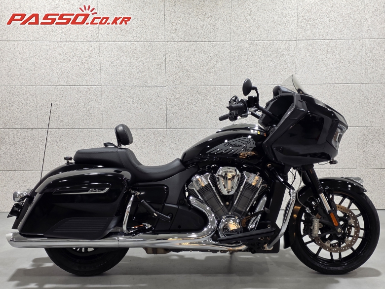 Indian Motorcycle 챌린저