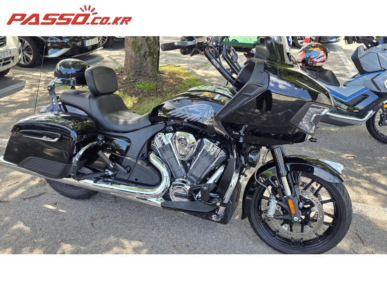 Indian Motorcycle 챌린저