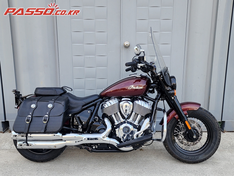 Indian Motorcycle 치프테인 다크 호스