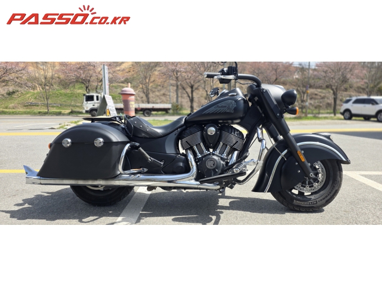 Indian Motorcycle 치프 다크 호스