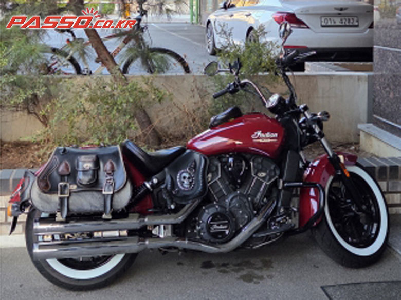Indian Motorcycle 스카우트 식스티