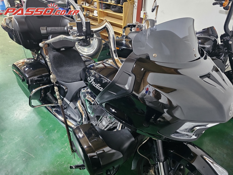 Indian Motorcycle 챌린저