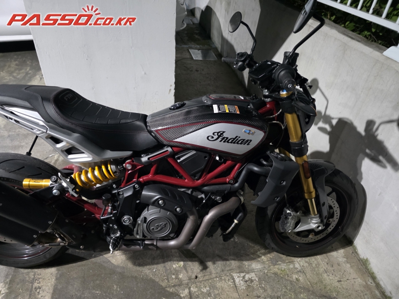 Indian Motorcycle FTR 1200 S