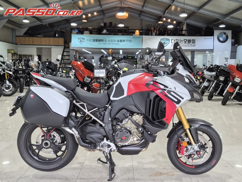 Ducati 멀티스트라다 V4 RS