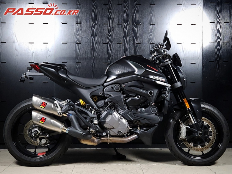Ducati 몬스터 937