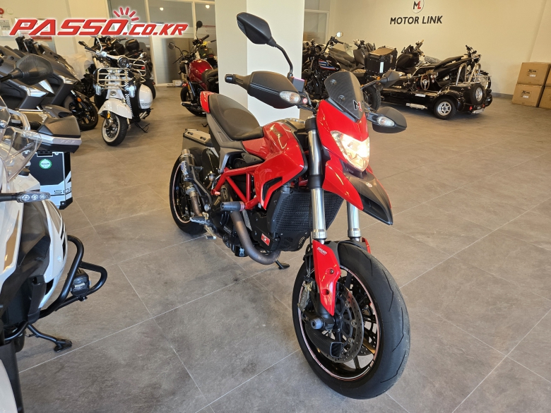 Ducati 하이퍼모타드 821