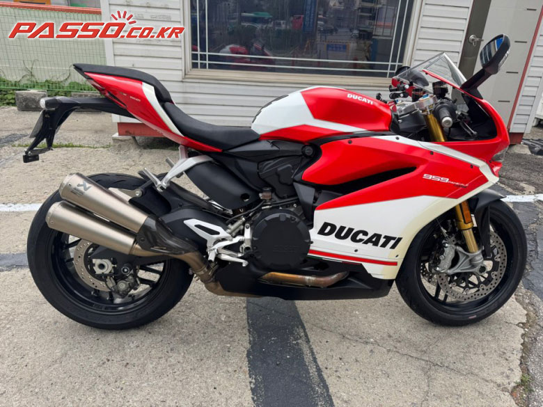 Ducati 959 파니갈레 CORSE