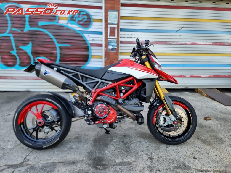 Ducati 하이퍼모타드 950 SP