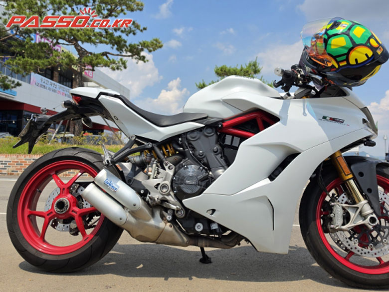 Ducati 슈퍼스포츠 950 S